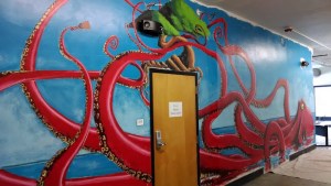 Adding highlights and shadows to the tentacles. Starting on the tree trunk.